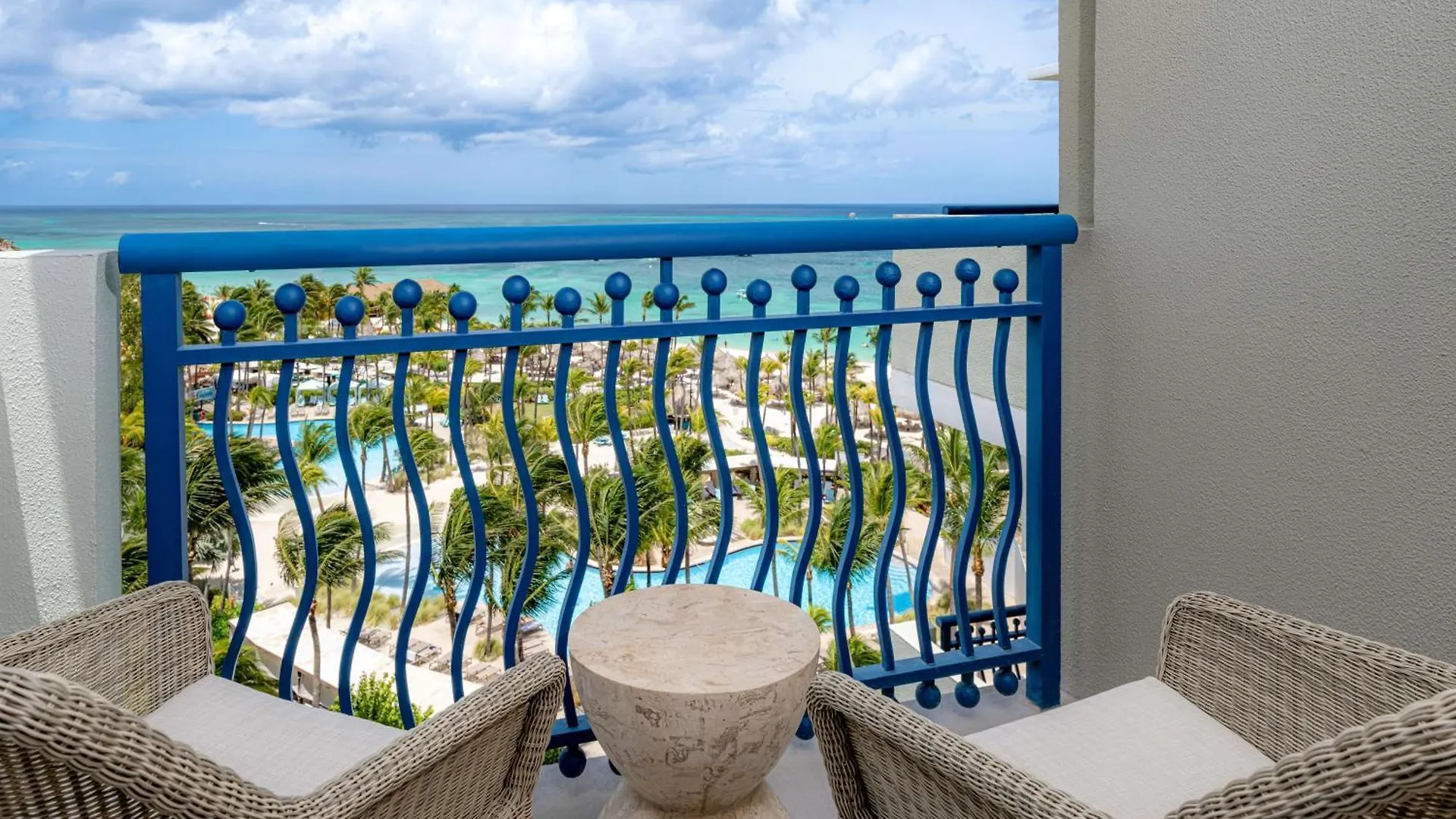 Hilton Aruba Caribbean Resort & Casino Palm Beach 4*,  Aruba